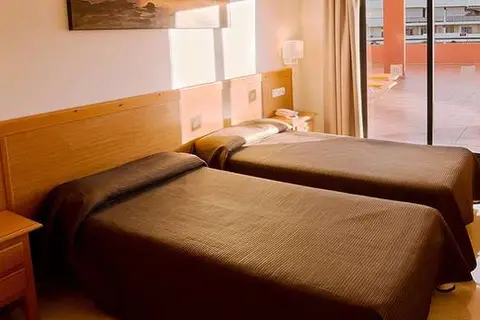 Aparthotel Fuengirola Beach in Fuengirola — foto 16