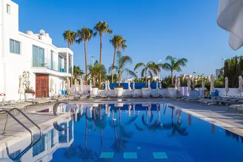Protaras Plaza Hotel in Παραλίμνι — foto 8