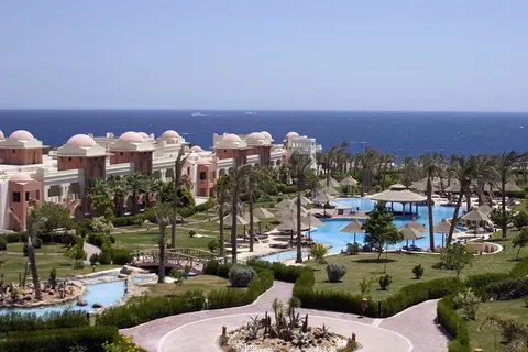 Serenity Alpha Beach foto 1