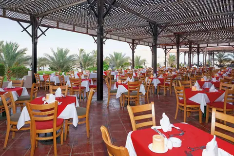 The Three Corners Sea Beach Resort in Beach Bar — foto 8