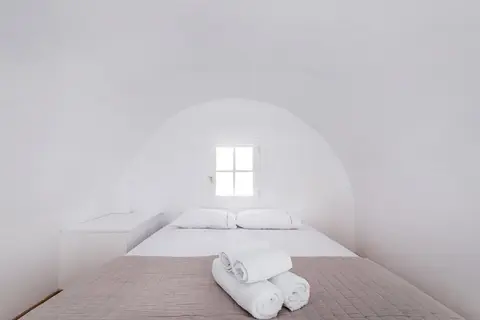 Lavarock Santorini in Δημοτική Ενότητα Θήρας — foto 7