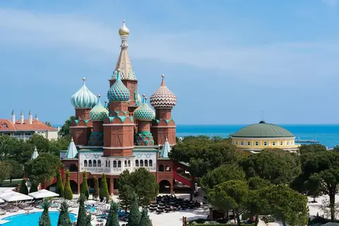Kremlin Palace in Aksu — foto 6
