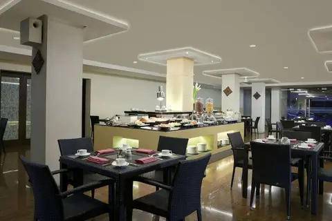 Hotel Santika Kuta Bali in Kuta — foto 13