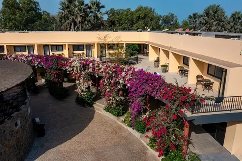Bakadaji Hotel in Serrekunda — foto 29