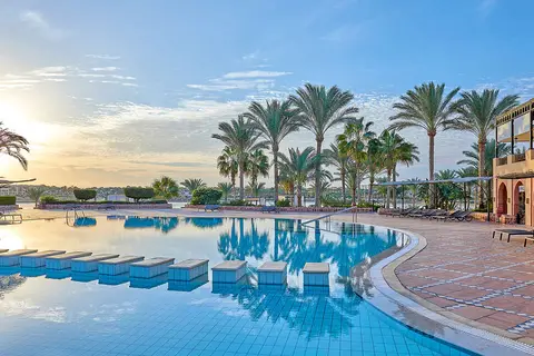 Steigenberger Coraya Beach in Sabbar Bar — foto 2