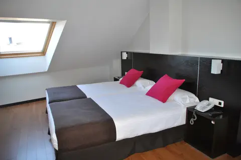 Hotel Junquera in Vigo — foto 13