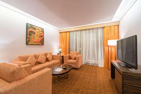 Atana Hotel in Dubai — foto 23
