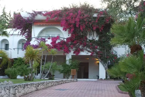 Hotel Baia dei Faraglioni in Mattinata — foto 29