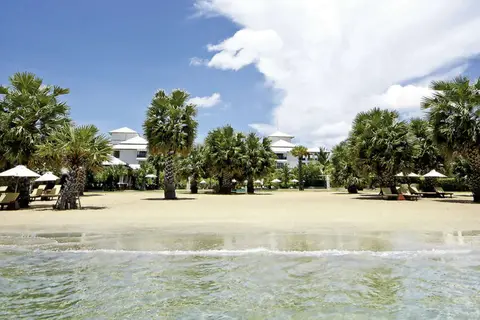 Ravindra Beach Resort & Spa in นาจอมเทียน — foto 20
