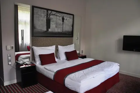 Red & Blue Design Hotel Prague in Praag — foto 2