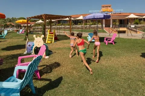 Vakantiepark Villaggio Mare Si in Follonica — foto 13