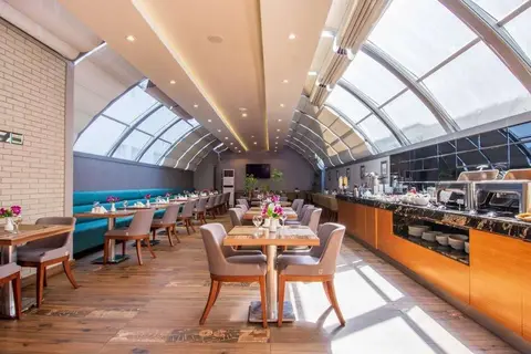 Tbilisi Chambers Trademark Collection by Wynd in Tbilisi, foto 6