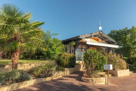 Camping Le Mas De Sireuil) foto 18