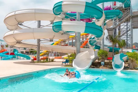 Hotel Golden Taurus Aquapark Resort foto 1