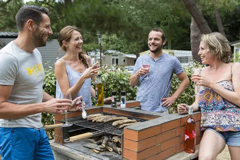 Camping Les Pierres Couchées foto 14