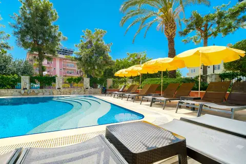 Villa Sunflower Hotel in Alanya