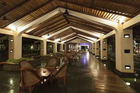 The Palms Hotel in Moragalla — foto 7