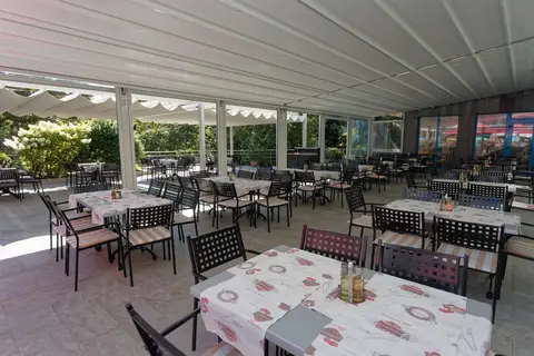 Hotel Slavey in СПА център Ривиера Бийч — foto 6