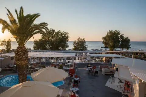 Beach Boutique Hotel in Δημοτική Ενότητα Θήρας — foto 2