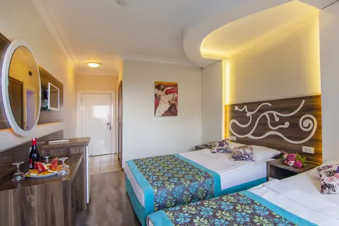 Hotel Kleopatra Blue Hawaii in Alanya — foto 9