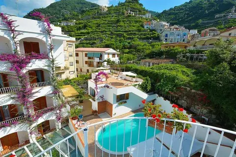 Villa Romana Hotel & Spa in Minori — foto 2