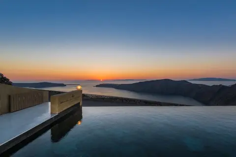 Andronis Concept Wellness Resort in Imerovígli