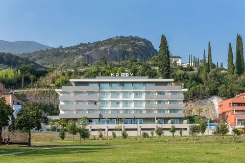 Hoody Active & Happiness Hotel in Arco