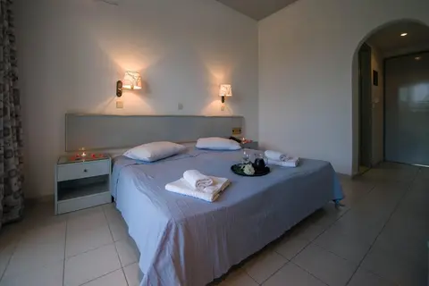 Happy Days Hotel in Παραδείσι — foto 9