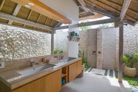 Hai Tide Beach Resort in Nusa Penida — foto 7