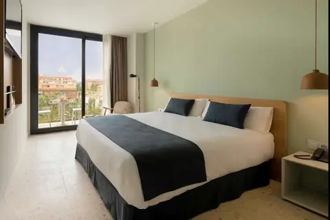 Silhouette & Spa in Malgrat de Mar — foto 3