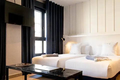 Ramirez Flats & Bar in Valencia — foto 2