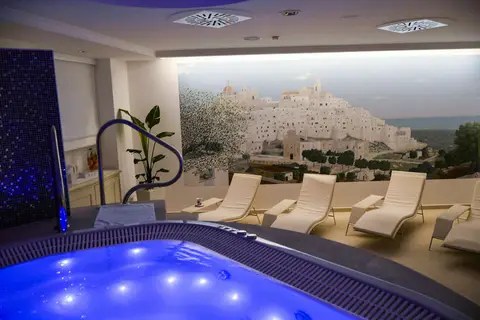 Ostuni Palace in Ostuni — foto 10