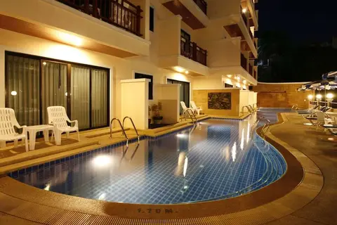Jiraporn Hill Resort in ตำบลป่าตอง — foto 18
