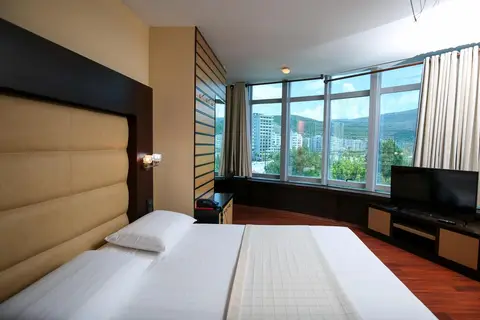 Vlora International in Vlora — foto 13