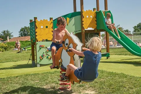 Vakantiepark Domaine Les Forges foto 3