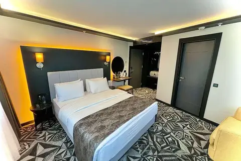 Weingart Hotel in Beyoğlu — foto 2