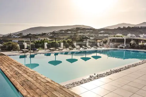 Paros Bay in Παροικιά — foto 16