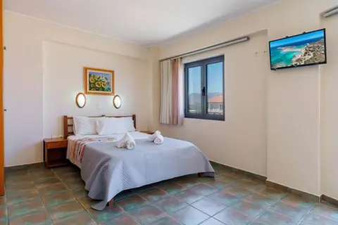 Sunrise Suites in Καλύβες — foto 19