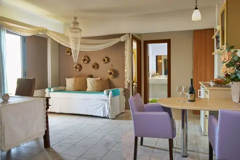 Golden Bay Hotel in Malia Municipal Unit, foto 16