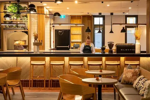 Elk & Avenue Hotel in Banff — foto 6