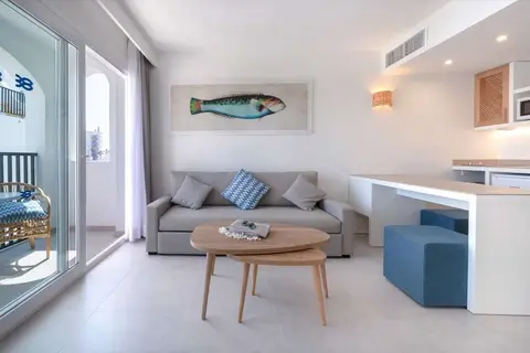 Carema Beach Menorca in Ciutadella, foto 30