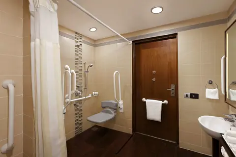 Hilton Garden Inn New Delhi/ Saket in Delhi — foto 16