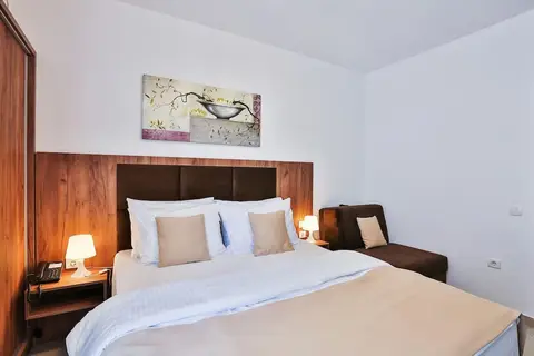 Hotel La Mer in Budva — foto 19