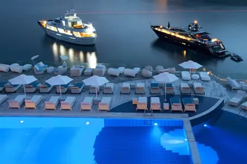 Petasos Beach Resort & Spa in Πλατύς Γιαλός — foto 19