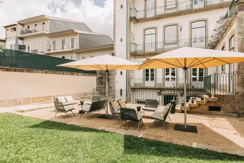 Torel Royal Court in Guimarães — foto 12