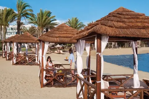 Constantinou Bros Asimina Suites Hotel in Geroskipou — foto 22
