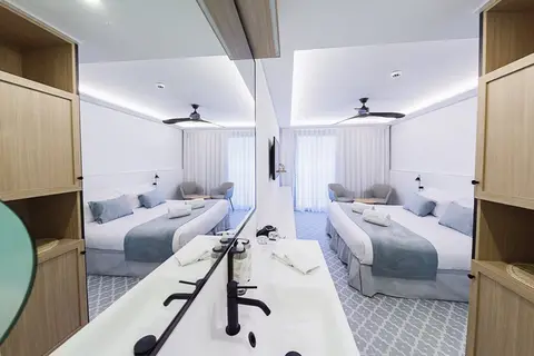 Neptuno Hotel & Spa in Calella — foto 10