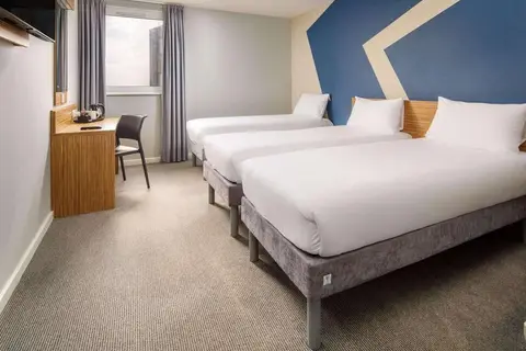 Ibis Budget London Heathrow Central in Londen — foto 5