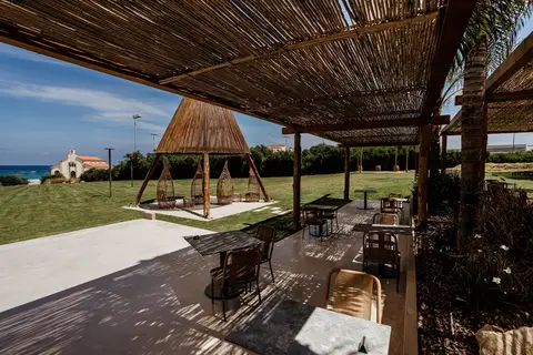 Cavo Zoe Seaside Hotel in Παραλίμνι — foto 18