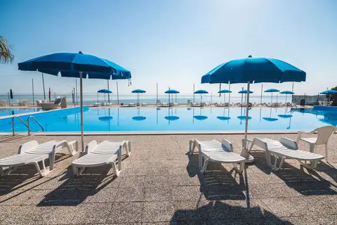 Le Mimose Family Resort in Porto Sant'Elpidio — foto 11